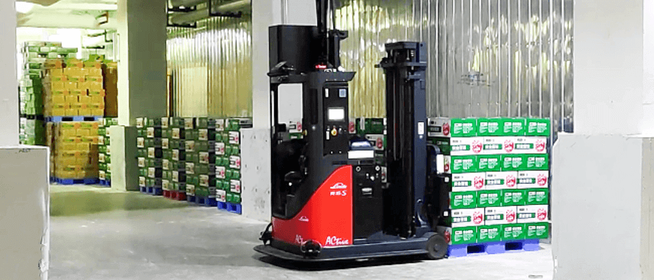 Unmanned Forklifts in Cold Chain Logistics: A Game-Changing Approach