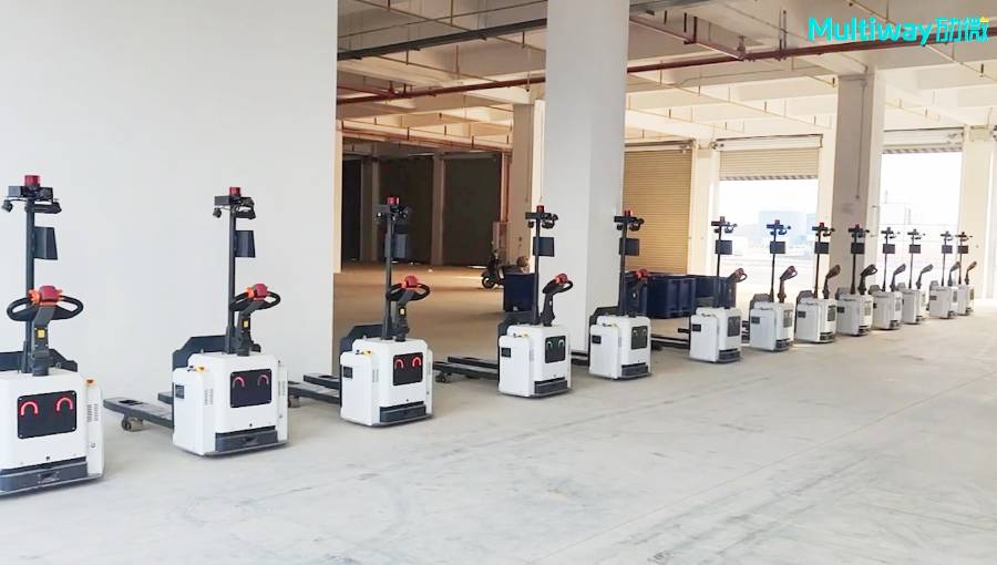 Dezenas de Empilhadeiras Não Tripuladas Leves X20 da Multiway Ajudam na Construção de Logística Inteligente de Armazém de Materiais de Segurança Estatal